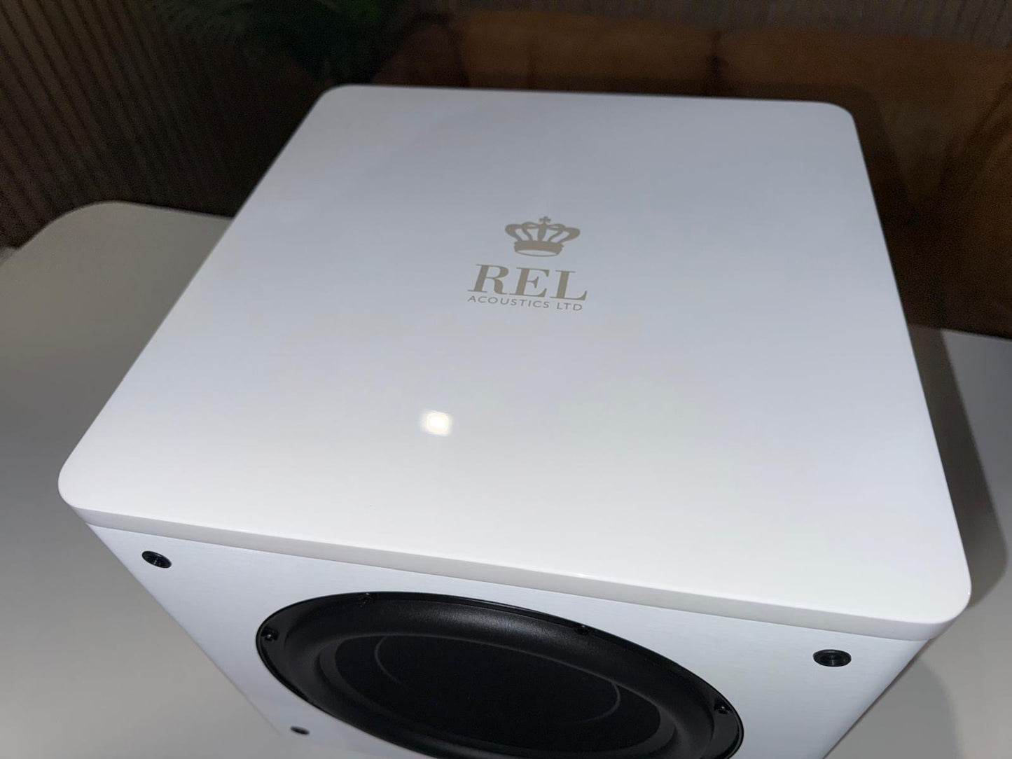 REL HT/1003 subwoofer (white)