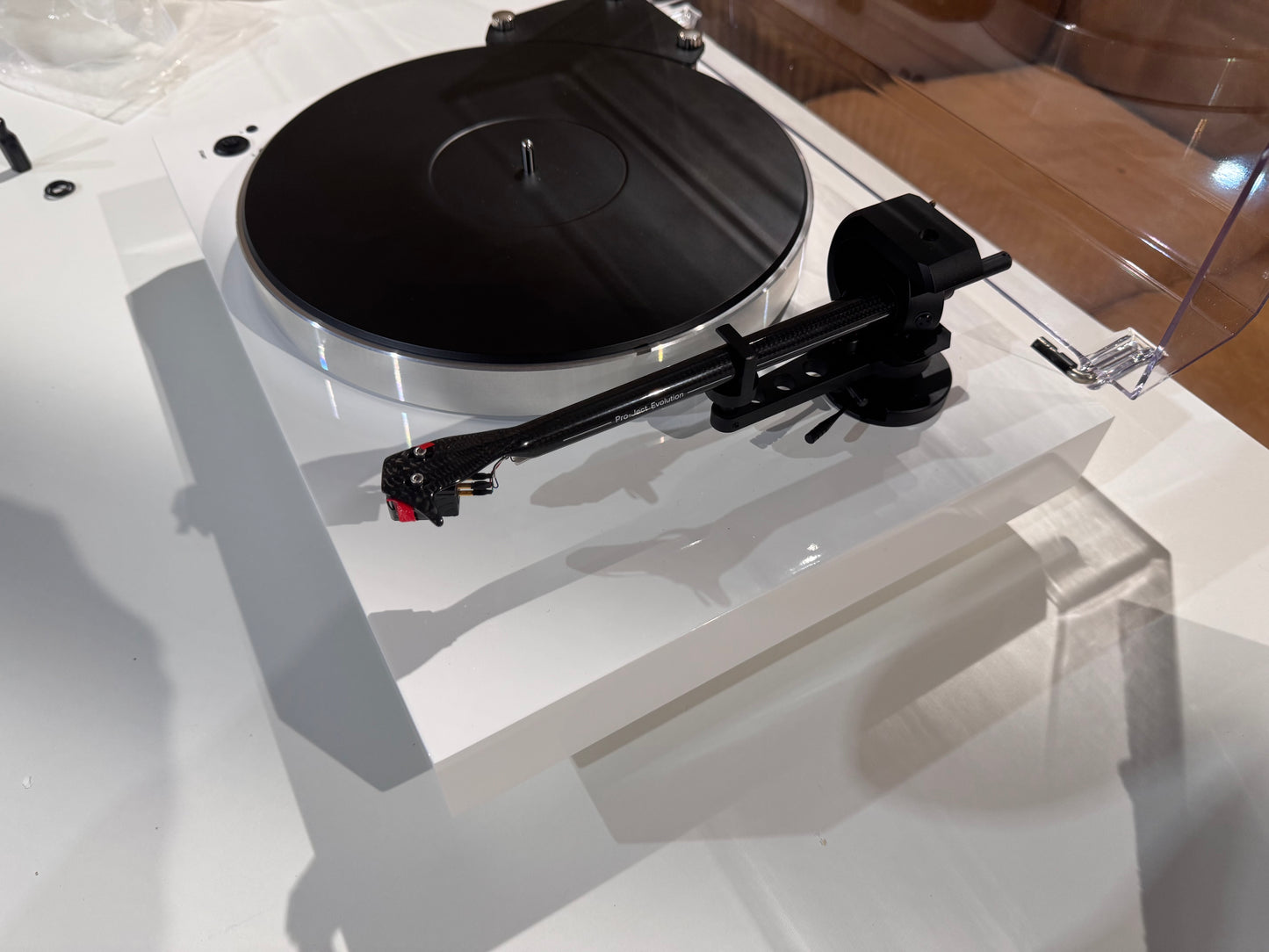 Pro-Ject Audio Xtension 9 turntable with Ortofon Quintet Black S cartridge
